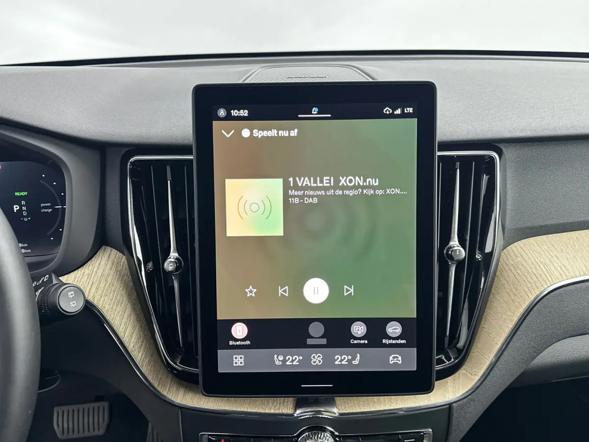T6 Recharge Plus Bright | 20" Allseason | Trekhaak | 360 Camera | Getint Glas | Harman Kardon | Stoel/Stuur/Achterbankverwarming | Adaptieve Cruise | BLIS