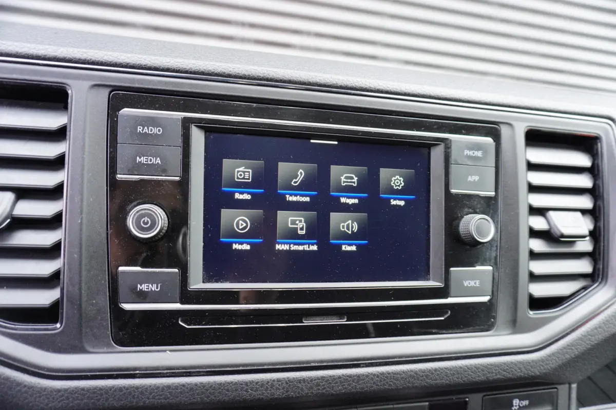 140pk L3H3/L2H2 Apple carplay Camera Parkeersensoren Airco Standkachel