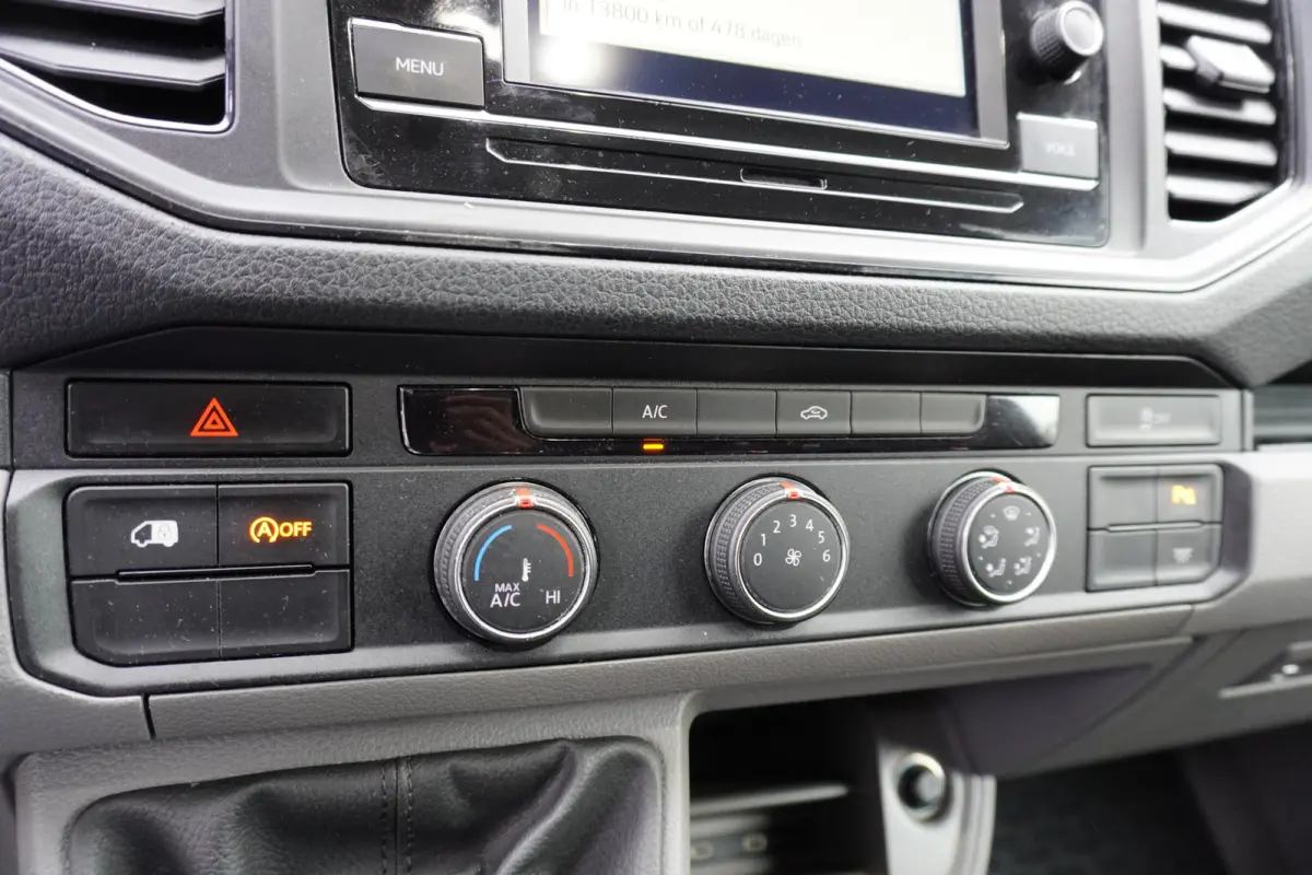 140pk L3H3/L2H2 Apple carplay Camera Parkeersensoren Airco Standkachel