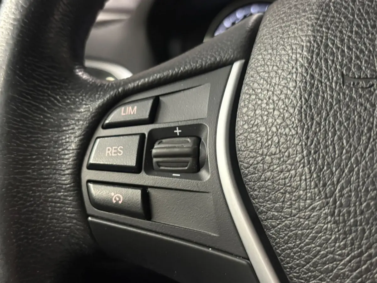 116i Sport Line Edition - Cruise - Navi - Airco