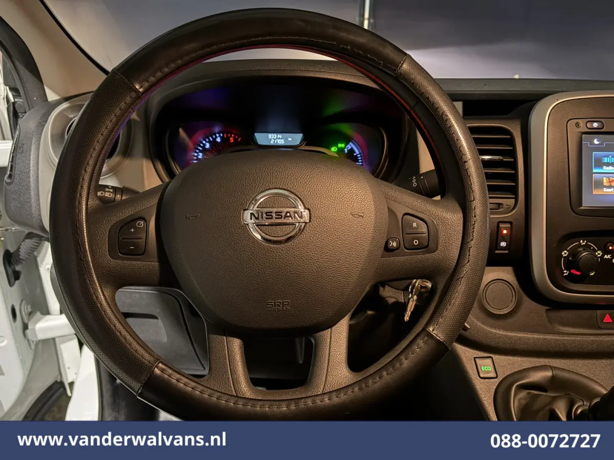 1.6 dCi 126pk L2H1 Euro6 Airco | Navigatie | Imperiaal | Trekhaak | Cruisecontrol Parkeersensoren, Bijrijdersbank