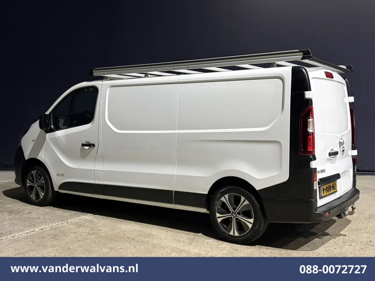 1.6 dCi 126pk L2H1 Euro6 Airco | Navigatie | Imperiaal | Trekhaak | Cruisecontrol Parkeersensoren, Bijrijdersbank