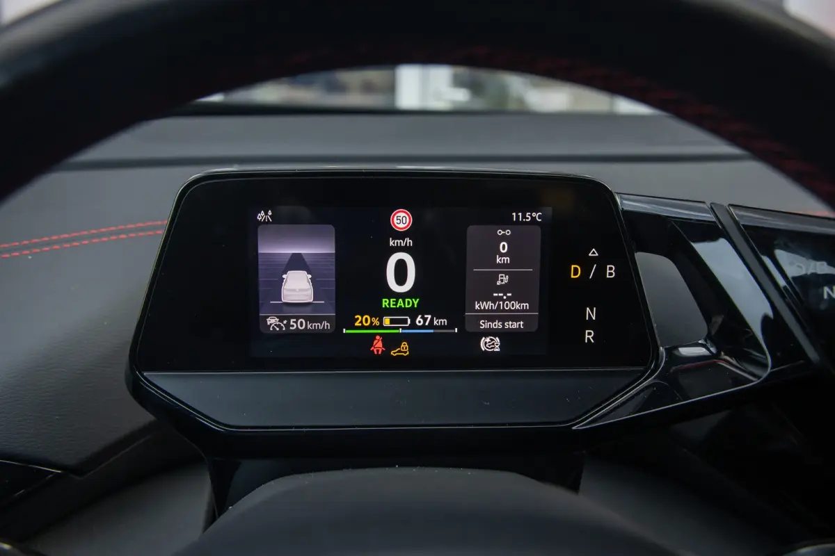 GTX 4Motion 77 kWh | Trekhaak | Cruise adaptief | Camera | 21'' | Matrix LED | Stoelverwarming | Sfeerverlichting | | Achteruitrijcamera | Apple Carplay/Android Auto|telefoonintegratie premi