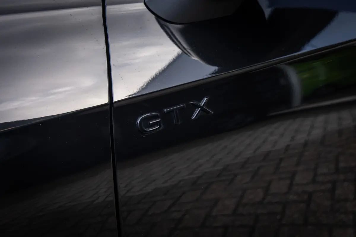 GTX 4Motion 77 kWh | Trekhaak | Cruise adaptief | Camera | 21'' | Matrix LED | Stoelverwarming | Sfeerverlichting | | Achteruitrijcamera | Apple Carplay/Android Auto|telefoonintegratie premi