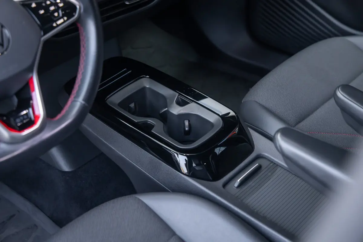 GTX 4Motion 77 kWh | Trekhaak | Cruise adaptief | Camera | 21'' | Matrix LED | Stoelverwarming | Sfeerverlichting | | Achteruitrijcamera | Apple Carplay/Android Auto|telefoonintegratie premi