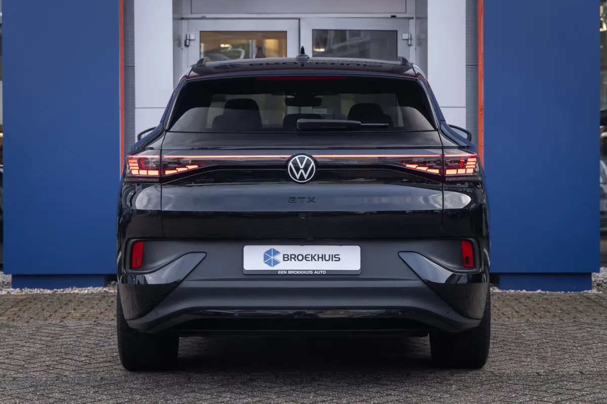 GTX 4Motion 77 kWh | Trekhaak | Cruise adaptief | Camera | 21'' | Matrix LED | Stoelverwarming | Sfeerverlichting | | Achteruitrijcamera | Apple Carplay/Android Auto|telefoonintegratie premi
