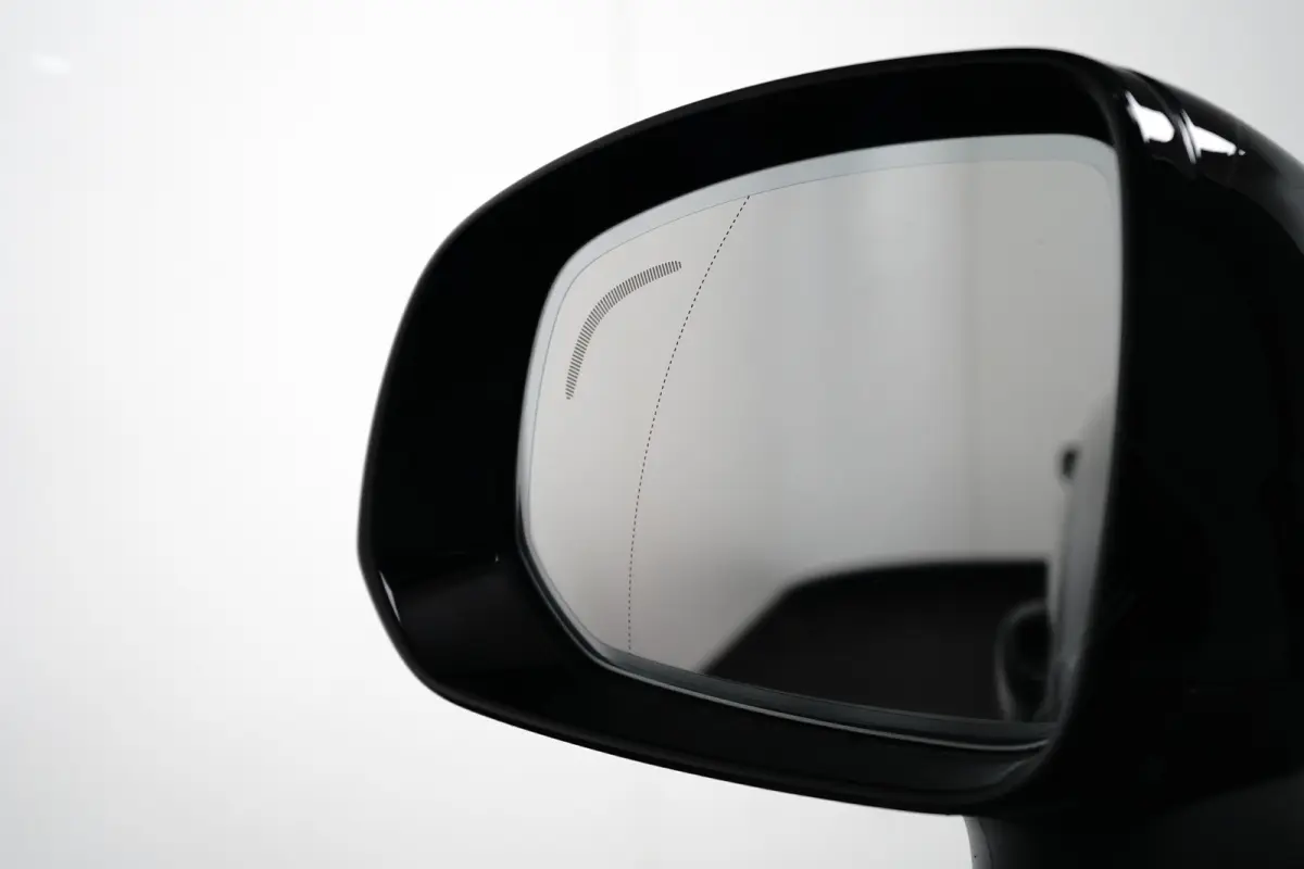 2.0 T8 Plug-in hybrid AWD Ultra Black Edition | Luchtvering | Bowers&Wilkins | Trekhaak | Massage/ventilatie | 22" Velgen