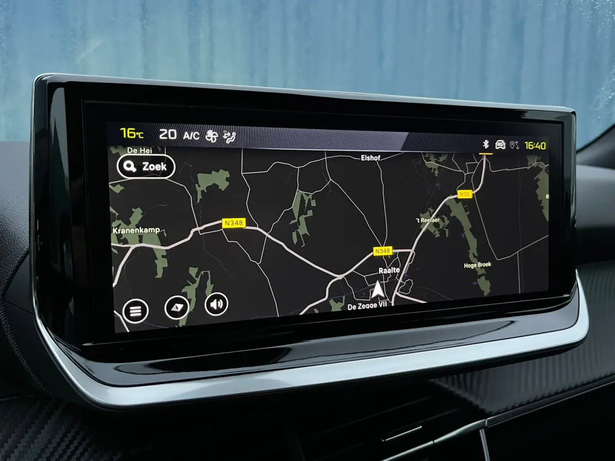 1.2 Hybrid 145 Allure 8 Jaar garantie! | Adapteive Cruise! | Carplay | Navigatie | Clima | 17'' LMV | Keyless Start | | Achterbank in delen neerklapbaar | Achterspoiler | Actieve noodgeval a