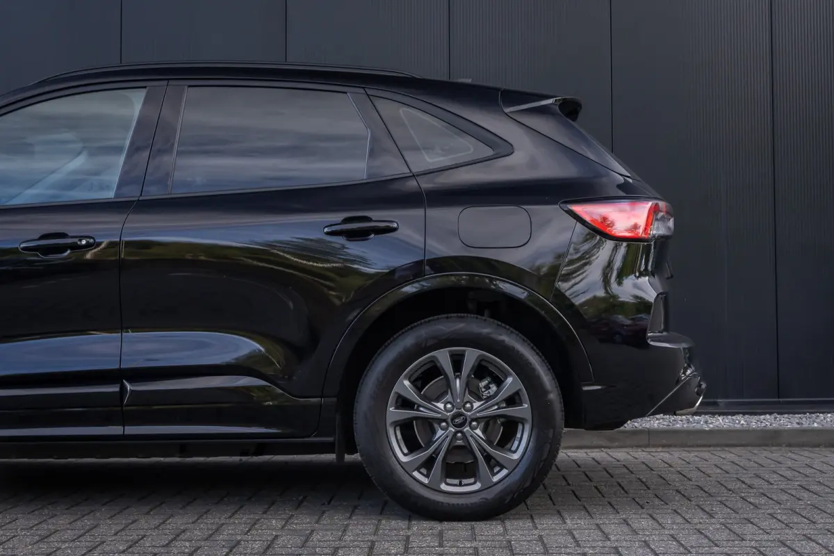 2.5 PHEV ST-Line | Dealer o.h.  | Achteruitrijcamera | Airco (automatisch) | Privacy-glass | Standkachel | Keyless | Apple carplay / andriod auto