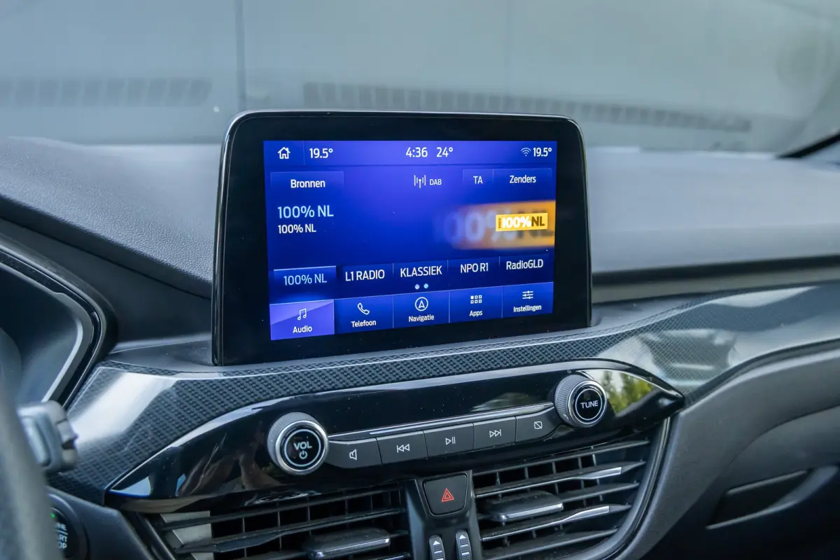 2.5 PHEV ST-Line | Dealer o.h.  | Achteruitrijcamera | Airco (automatisch) | Privacy-glass | Standkachel | Keyless | Apple carplay / andriod auto
