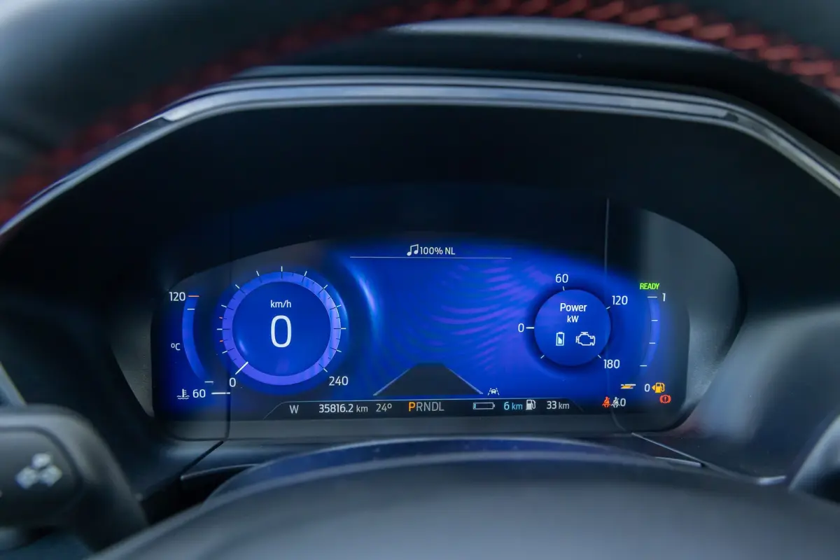 2.5 PHEV ST-Line | Dealer o.h.  | Achteruitrijcamera | Airco (automatisch) | Privacy-glass | Standkachel | Keyless | Apple carplay / andriod auto