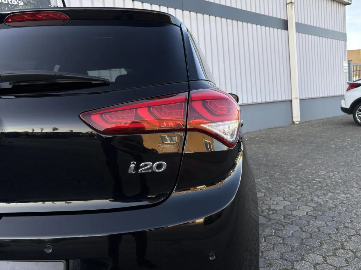 1.0 T-GDI 120pk Premium | Navi | Camera | PDC V+A | Stoel+stuurverwarming