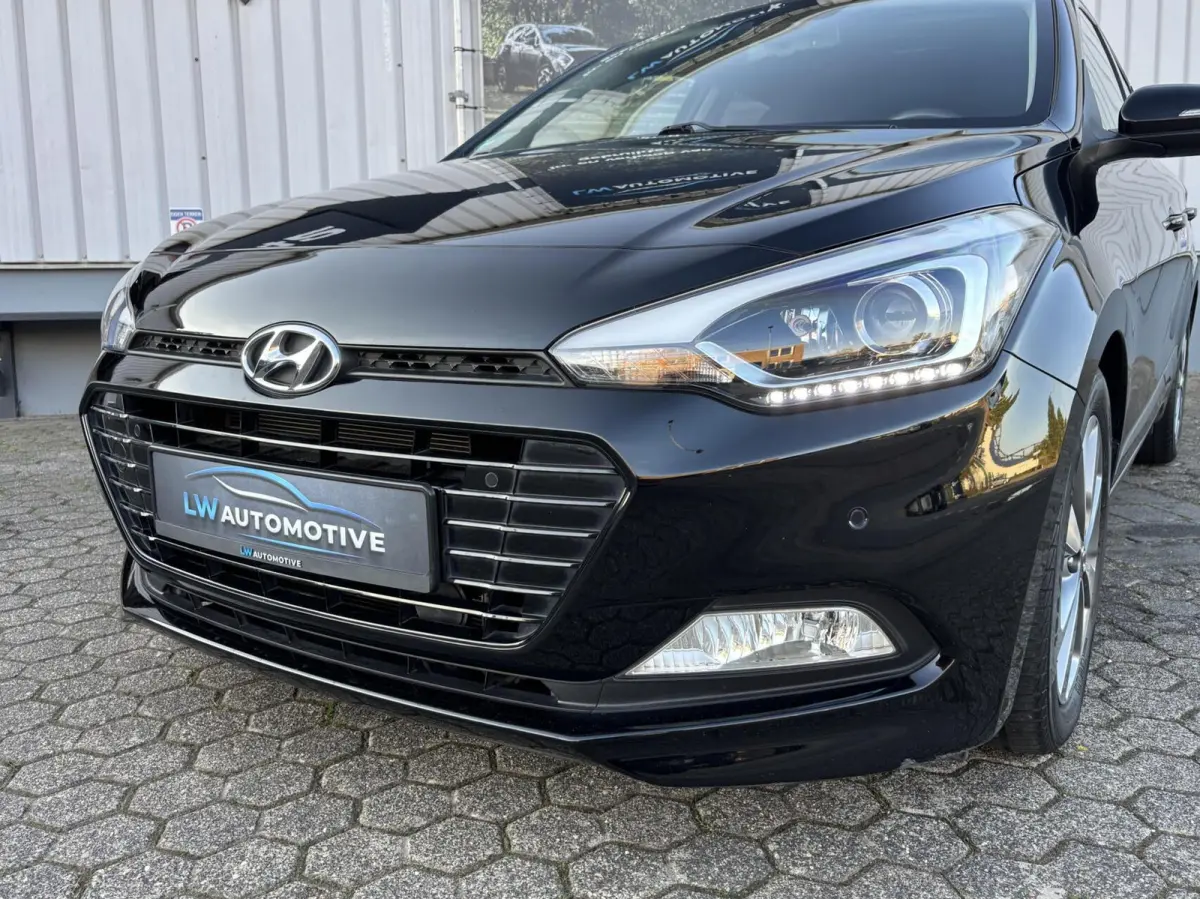 1.0 T-GDI 120pk Premium | Navi | Camera | PDC V+A | Stoel+stuurverwarming