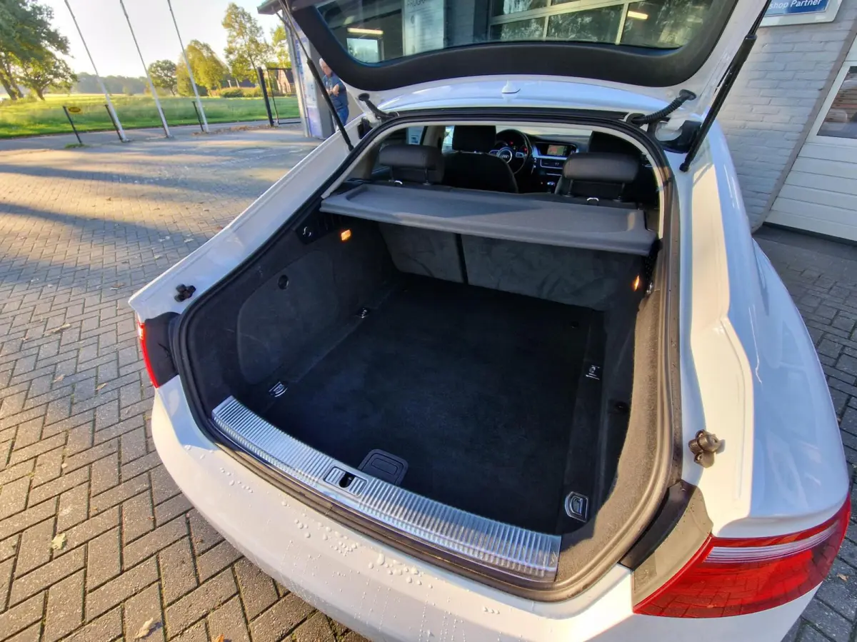 1.8 TFSI|Clima|Navi|18-inch all seasons|Bleutooth|