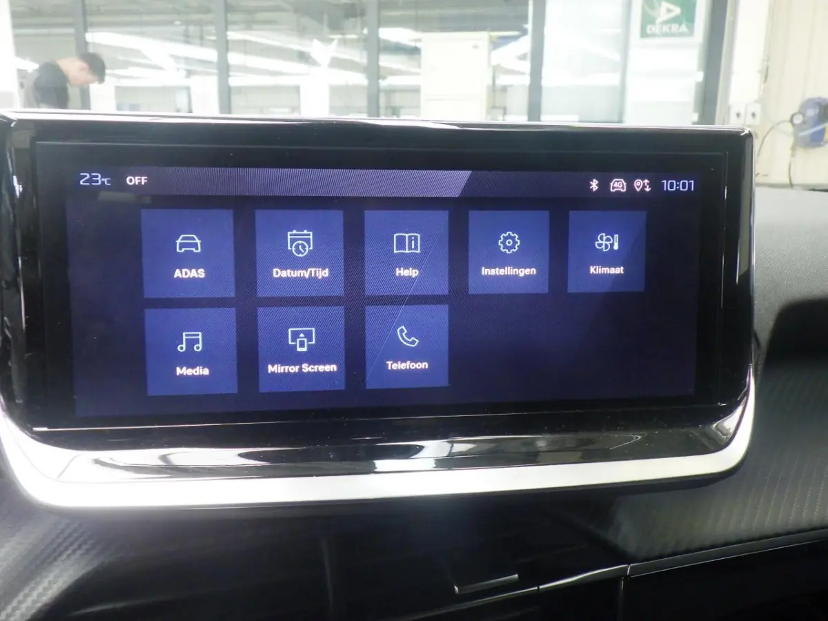 Allure 1.2 100PK UNIEKE KM STAND 6999! | 8 Jaar Garantie | Carplay | 17'' Lichtmetaal | Clima | Cruise! | | 17'' Lichtmetalen velgen KARAKOY | Advanced Active Safety Brake met camera en rada