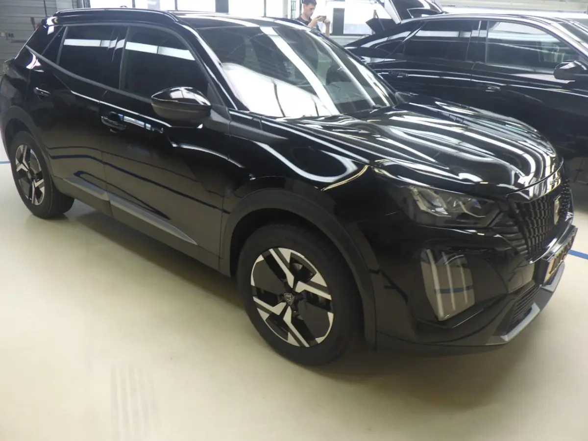 Allure 1.2 100PK UNIEKE KM STAND 6999! | 8 Jaar Garantie | Carplay | 17'' Lichtmetaal | Clima | Cruise! | | 17'' Lichtmetalen velgen KARAKOY | Advanced Active Safety Brake met camera en rada