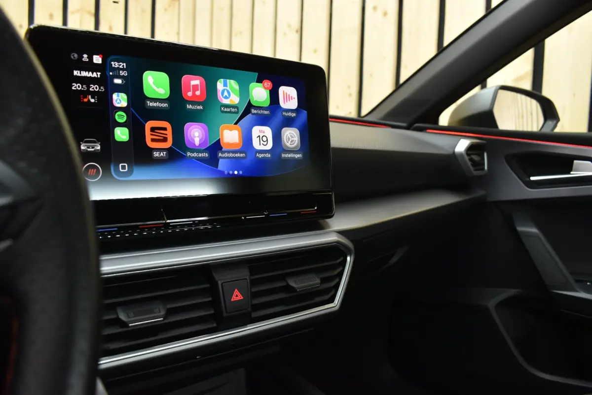 1.5 eTSI Style FR 125dkm Trekhaak Carplay DSG LED Virtual ACC Stoelverw. + Nwe APK