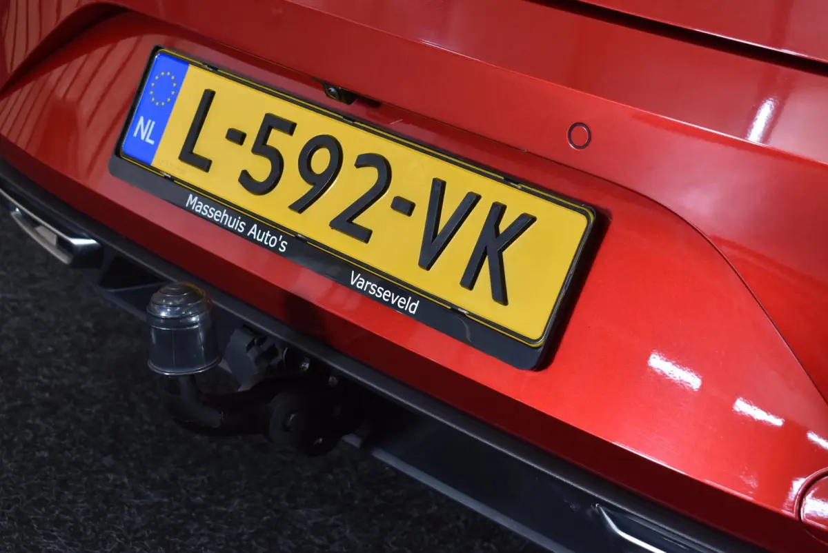 1.5 eTSI Style FR 125dkm Trekhaak Carplay DSG LED Virtual ACC Stoelverw. + Nwe APK