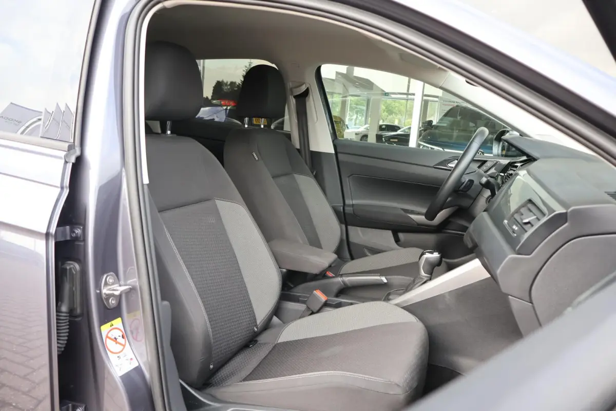 1.0 TSI 115pk DSG Life Edition | Apple Carplay | Camera | PDC | Stoelverwarming