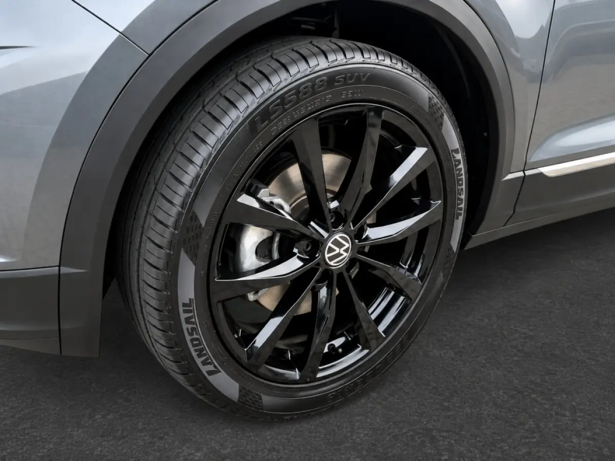 1.5 TSI Sport | Virtual Cockpit | Trekhaak | 19" Velgen | Full Led