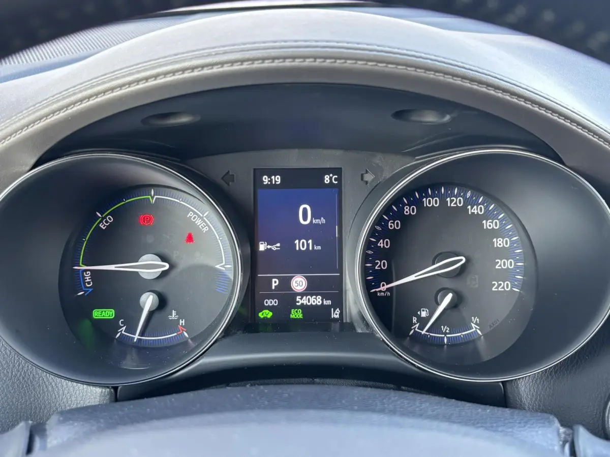 1.8 Hybrid Executive Bi-Tone | Dodehoek | Carplay | Trekhaak | PDC V+A