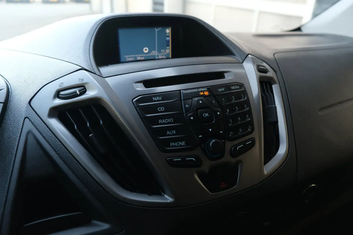 270 2.2 TDCI L1H1 Trend DC Camera PDC Navi Airco