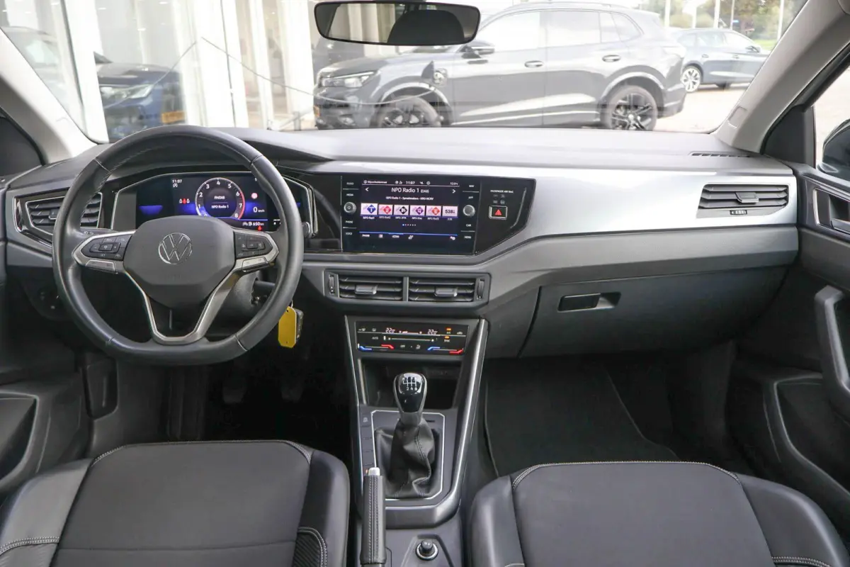 1.0 TSI 110pk Style | Navigatie | Camera | PDC | Carplay