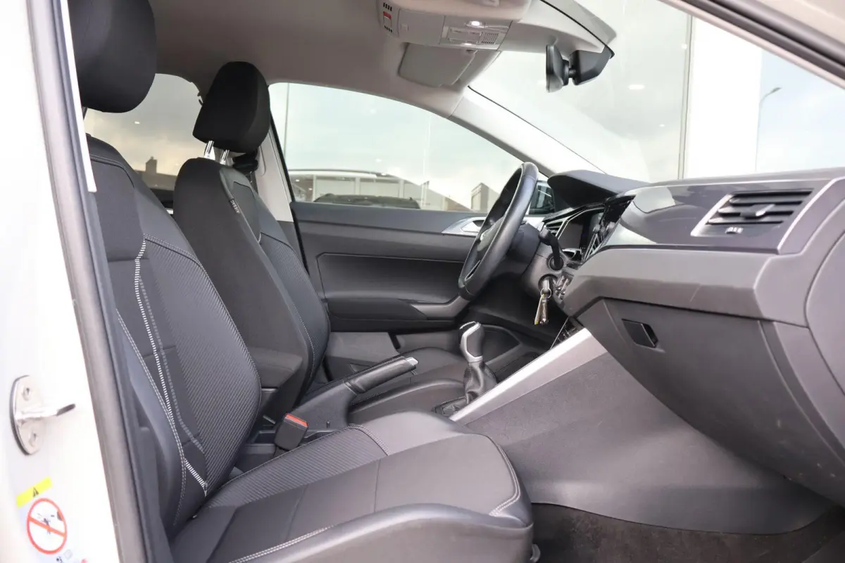 1.0 TSI 110pk Style | Navigatie | Camera | PDC | Carplay