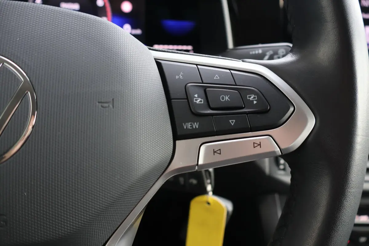 1.0 TSI 110pk Style | Navigatie | Camera | PDC | Carplay