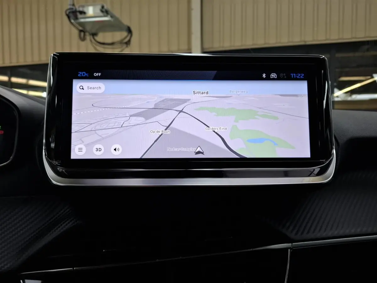 Allure 1.2 110Pk Hybrid 8 Jaar Garantie! | Navigatie | Carplay | Clima | Cruise 16'' LMV | GROOT SCHERM! | Parkeersensoren V+A ! | | 10" touchscreen met DAB+ radio en Wireless Mirror Screen 