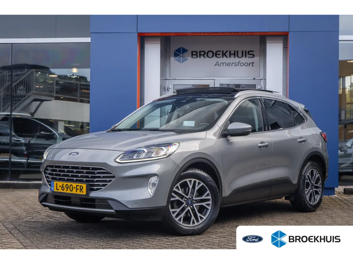1.5 EcoBoost Titanium | Trekhaak/1800kg trekgewicht | Panoramadak | Head-up | Apple Carplay/Android Auto | Stoel/stuur/voorruit verwarming | Elektrisch bedienbare achterklep | Keyless | Appl