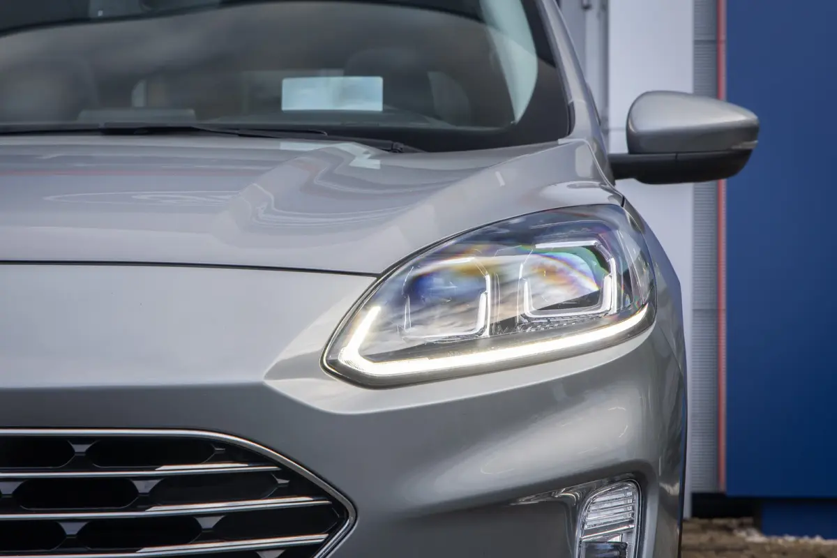 1.5 EcoBoost Titanium | Trekhaak/1800kg trekgewicht | Panoramadak | Head-up | Apple Carplay/Android Auto | Stoel/stuur/voorruit verwarming | Elektrisch bedienbare achterklep | Keyless | Appl