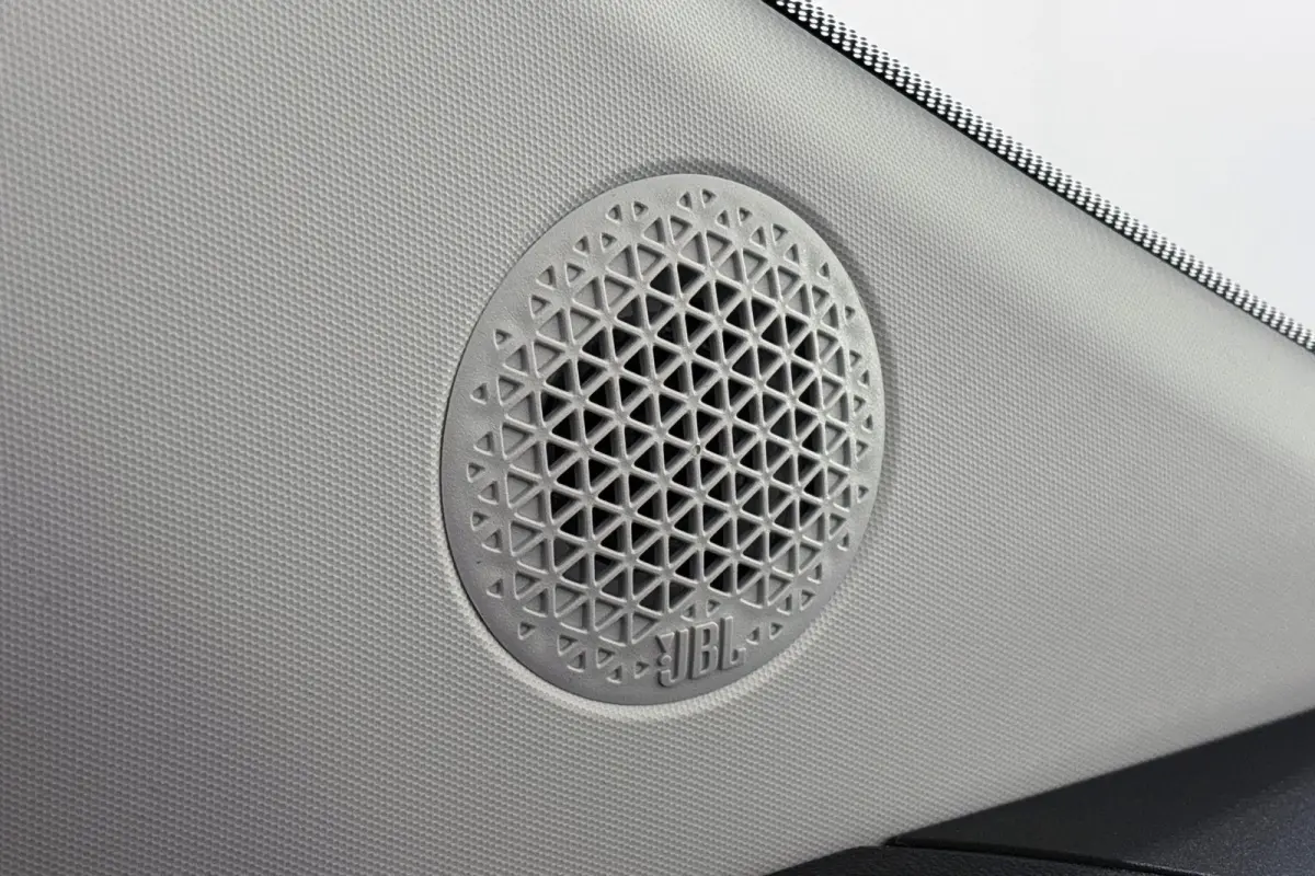1.0 Hybrid La Prima Panoramadak Stoelverwarming JBL Camera