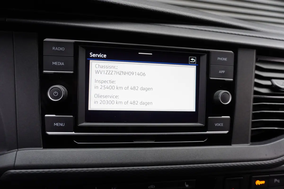 150pk L2H1 Apple carplay ACC Cruise control Parkeersensoren Standkachel Stoelverwarming