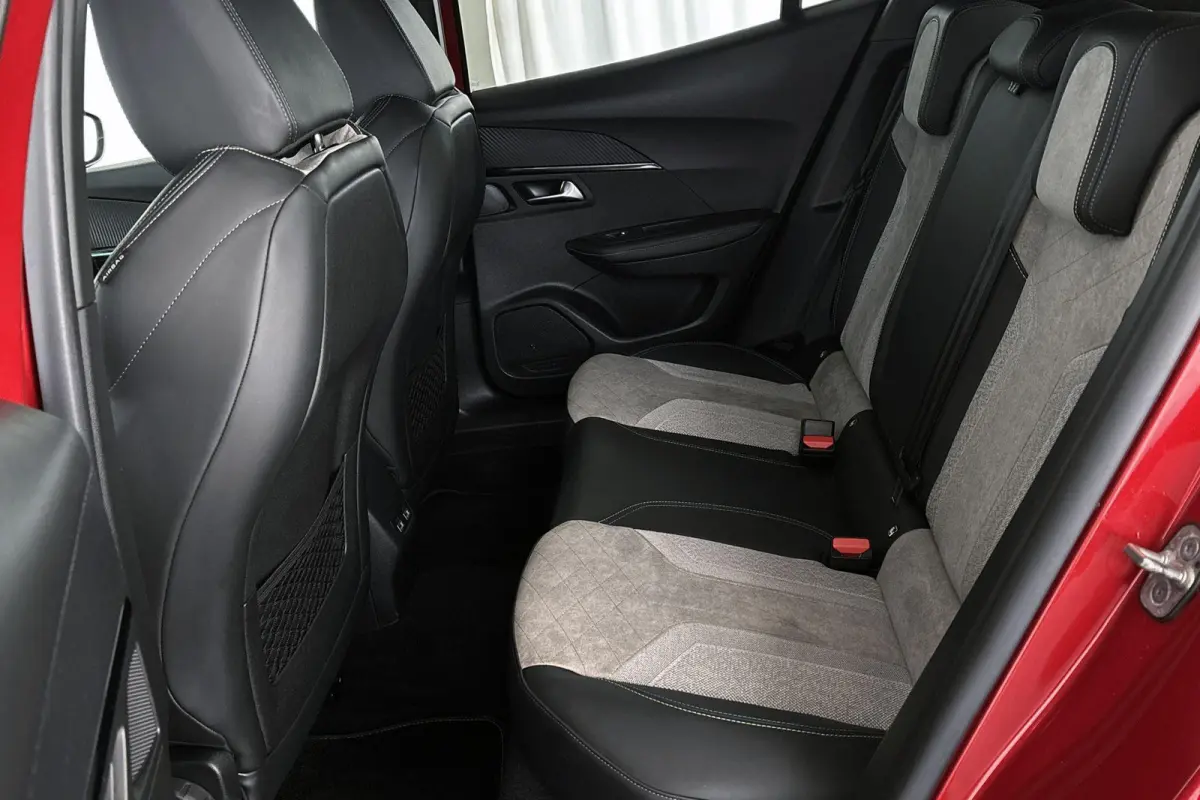 EV GT Pack 50 kWh Stoelverwarming Keyless Camera