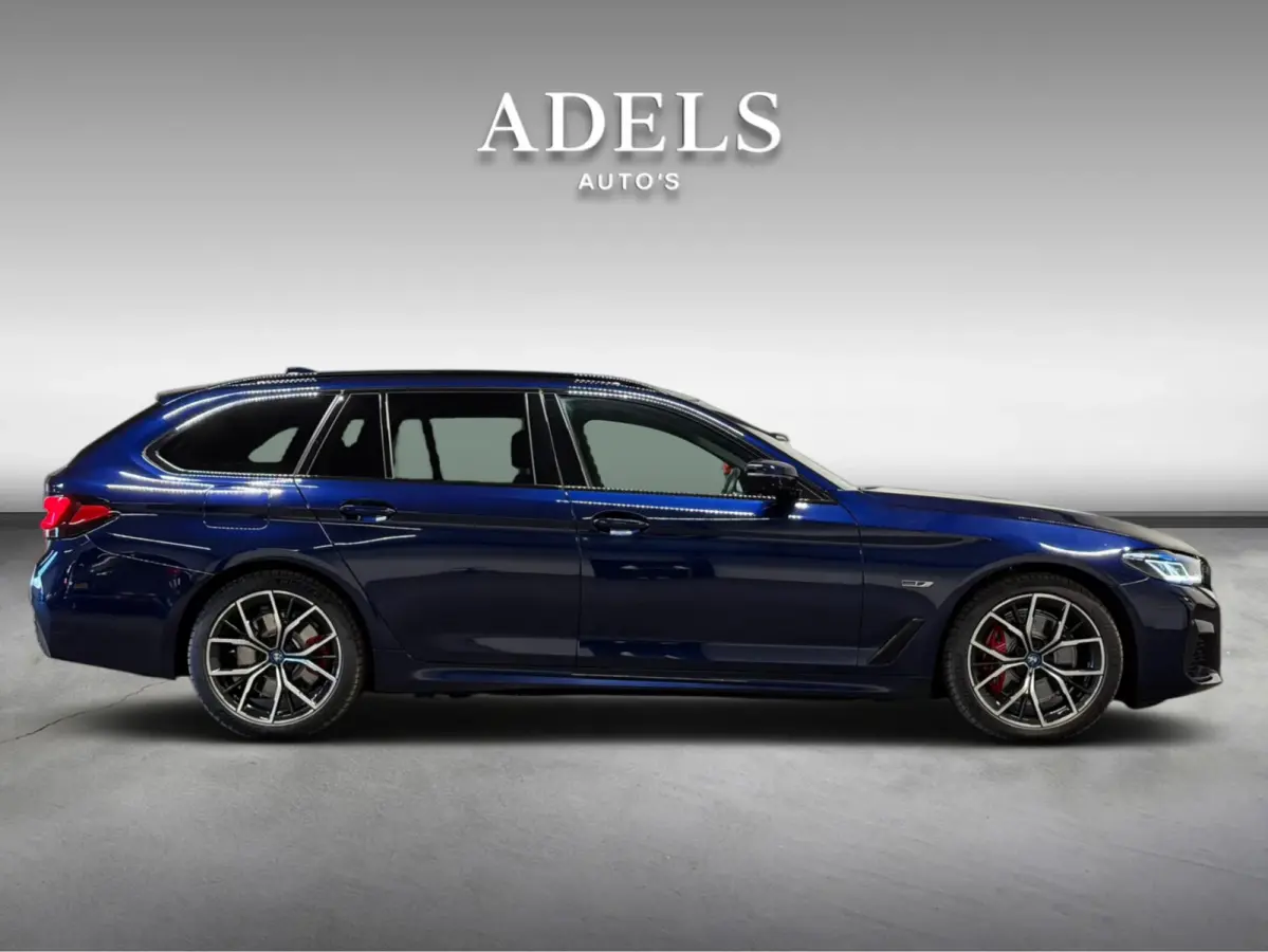 530e xDrive M Sport Pro Pano HUD Massage Laser 4-Wielbesturing Shadowline 360 Camera Softclose Dealer Onderhou