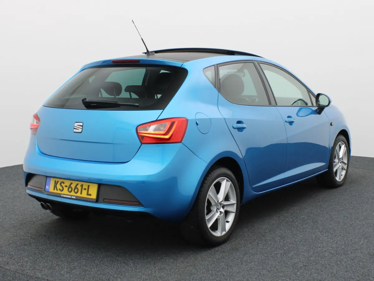 1.0 EcoTSI FR Connect | Navi | Pano | Apple / Android Auto | LMV | PDC | Stoelverwarming | Prijs Rijklaar!!