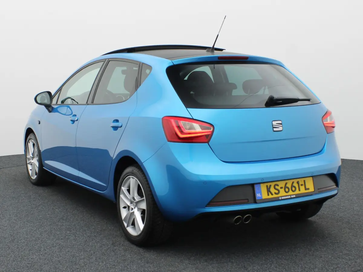 1.0 EcoTSI FR Connect | Navi | Pano | Apple / Android Auto | LMV | PDC | Stoelverwarming | Prijs Rijklaar!!