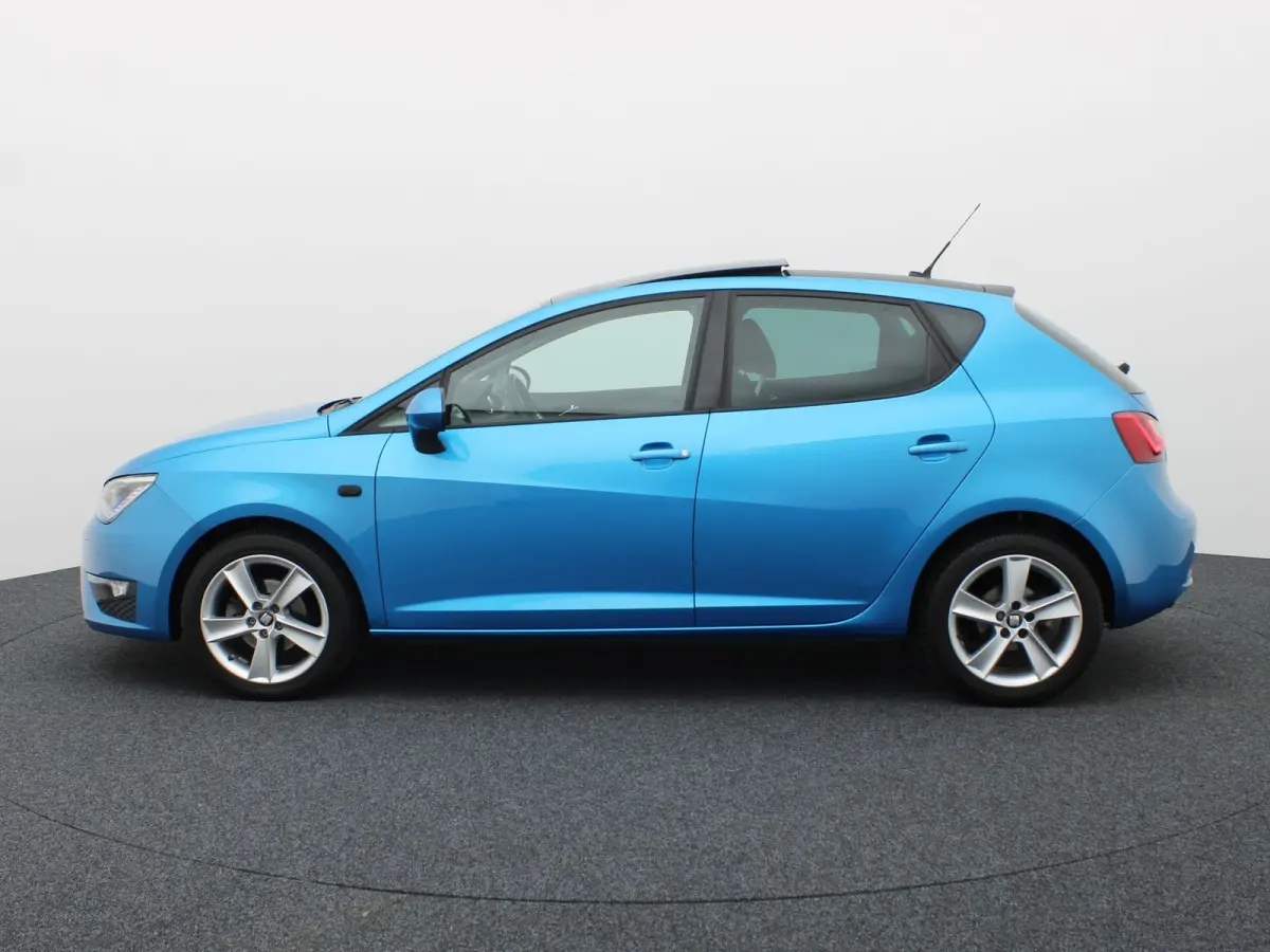 1.0 EcoTSI FR Connect | Navi | Pano | Apple / Android Auto | LMV | PDC | Stoelverwarming | Prijs Rijklaar!!
