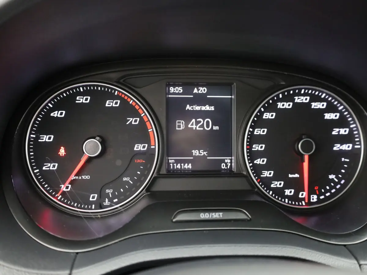 1.0 EcoTSI FR Connect | Navi | Pano | Apple / Android Auto | LMV | PDC | Stoelverwarming | Prijs Rijklaar!!