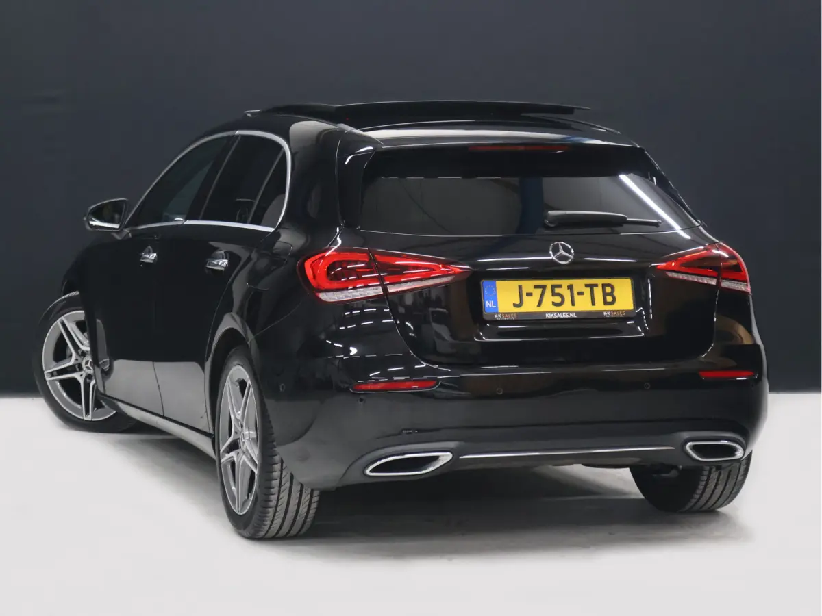 180 Business Solution Luxury [SCHUIFKANTELDAK, SFEERVERLICHTING, STOELVERWARMING, CRUISE CONTROL, MEMORY SEATS, CAMERA, PDC V+A, DIGITAL DASH, LEDER, BLUETOOTH, NAVIGATIE, CLIMATE CONTROL, N