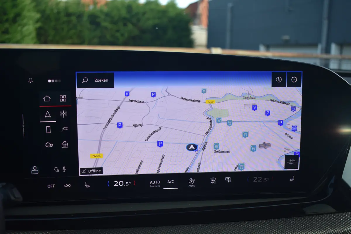 Avant 2.0 quattro Advanced edition | ACC | Voorstoelen verwarmd | 19 inch velgen | Achteruitrijcamera | Trekhaak wegklapbaar | Apple Carplay & Android Auto