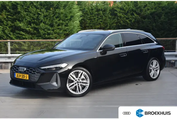 Avant 2.0 quattro Advanced edition | ACC | Voorstoelen verwarmd | 19 inch velgen | Achteruitrijcamera | Trekhaak wegklapbaar | Apple Carplay & Android Auto