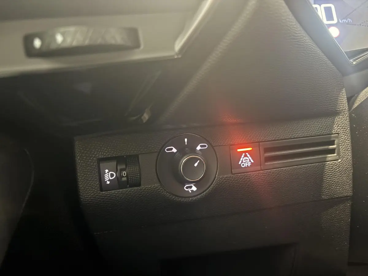 1.2 PureTech Business 360 CAMERA | CRUISE CONTROL | TREKHAAK |