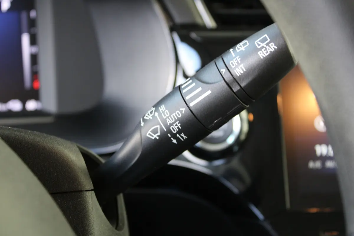 Electric Edition 50 kWh | Achteruitrijcamera | Dodehoek-detectie | Apple carplay & Android auto |