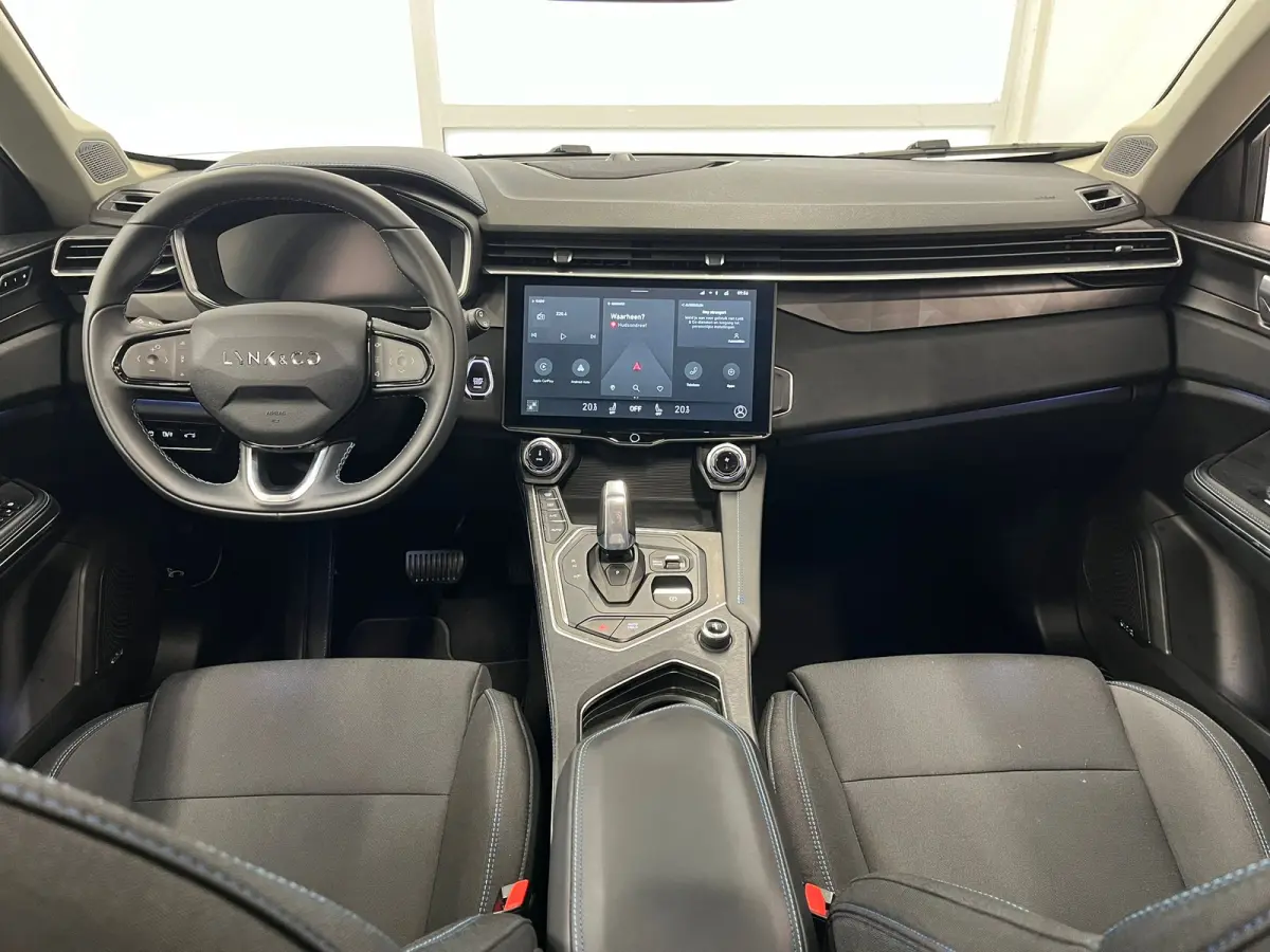 1.5 | 360 camera | Panoramadak | Apple Carplay/Android Auto | Adapt. Cruise |