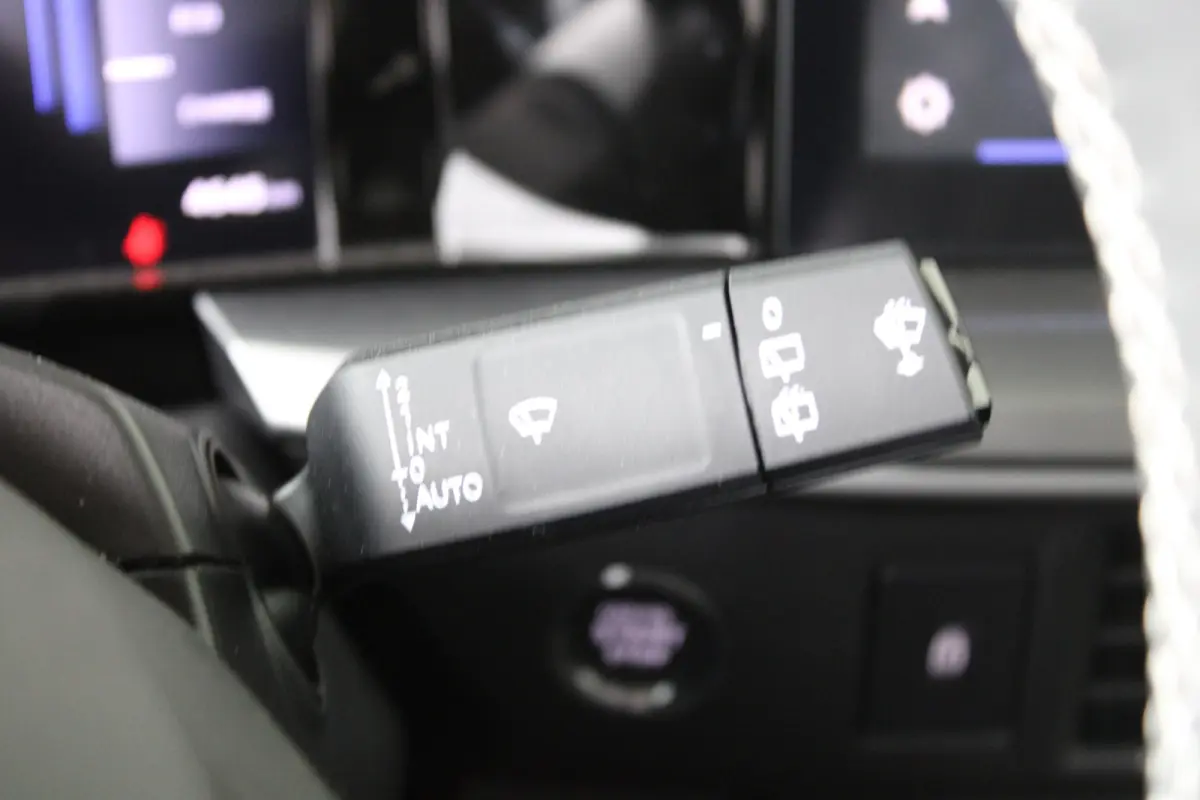 1.2 Turbo Hybrid GS | Keyless entry & start | Winterpakket | Dodehoek-detectie | Navigatie |
