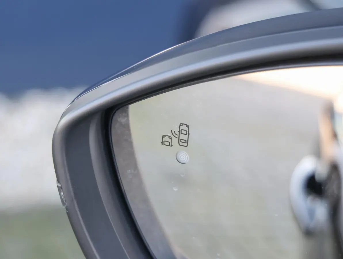 1.2 Turbo Hybrid GS Camera | DodehoekDetectie | Climate Control | Sportstoelen | Draadloos AppleCarplay/AndroidAuto |
