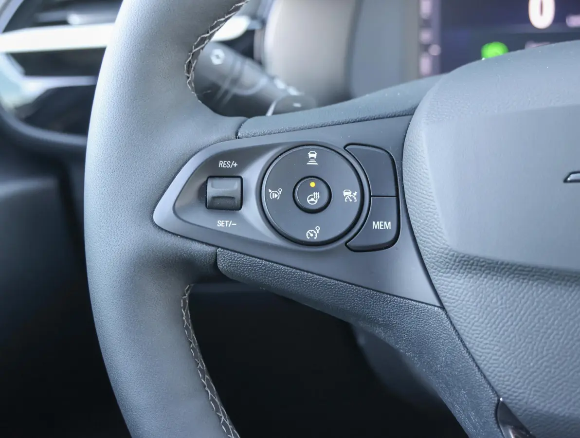 1.2 Turbo Hybrid GS Camera | DodehoekDetectie | Climate Control | Sportstoelen | Draadloos AppleCarplay/AndroidAuto |