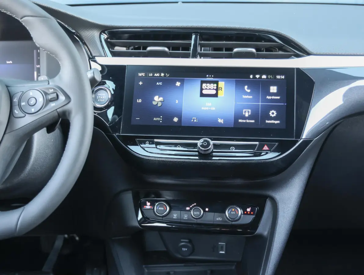1.2 Turbo Hybrid GS Camera | DodehoekDetectie | Climate Control | Sportstoelen | Draadloos AppleCarplay/AndroidAuto |